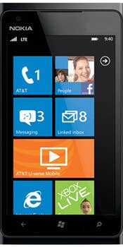 Nokia Lumia 900 Datenblatt - Foto des Nokia Lumia 900