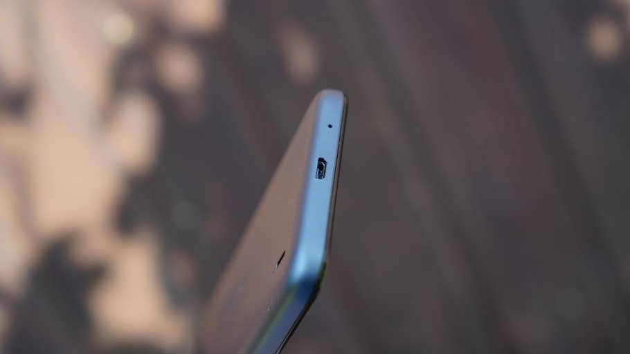 Smartphone: Nokia 1.3