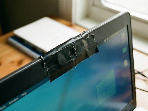 Webcam ist abgeklebt