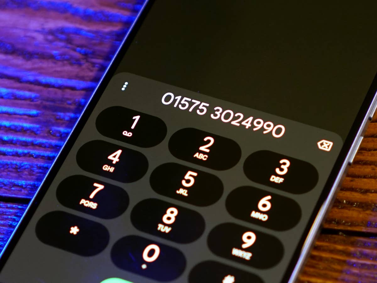 Smartphone-Display mit Handynummer