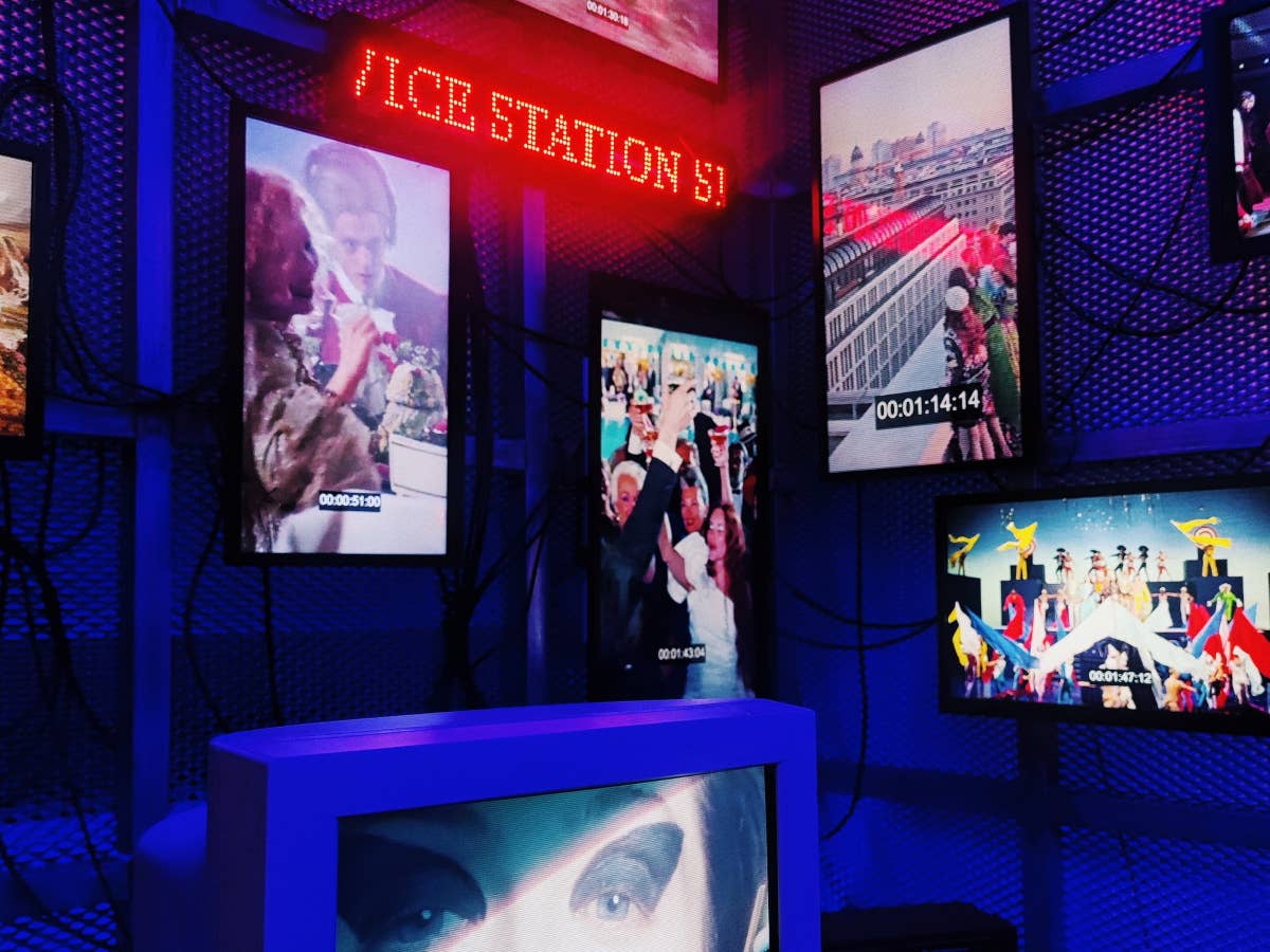 Nutzer verlassen Spotify, Netflix und Co: Das ist die kostenlose Alternative Nutzer verlassen Spotify, Netflix und Co: Das ist die kostenlose Alternative