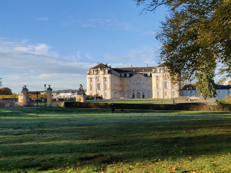 Schloss Augustusburg bei gutem Licht und Tele