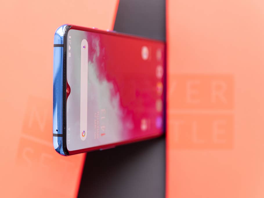 Oberer Rahmen des OnePlus 7T