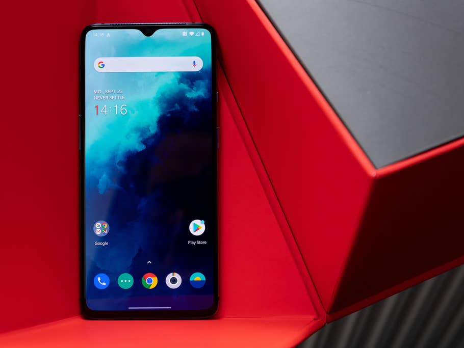 Front mit Notch des OnePlus 7T