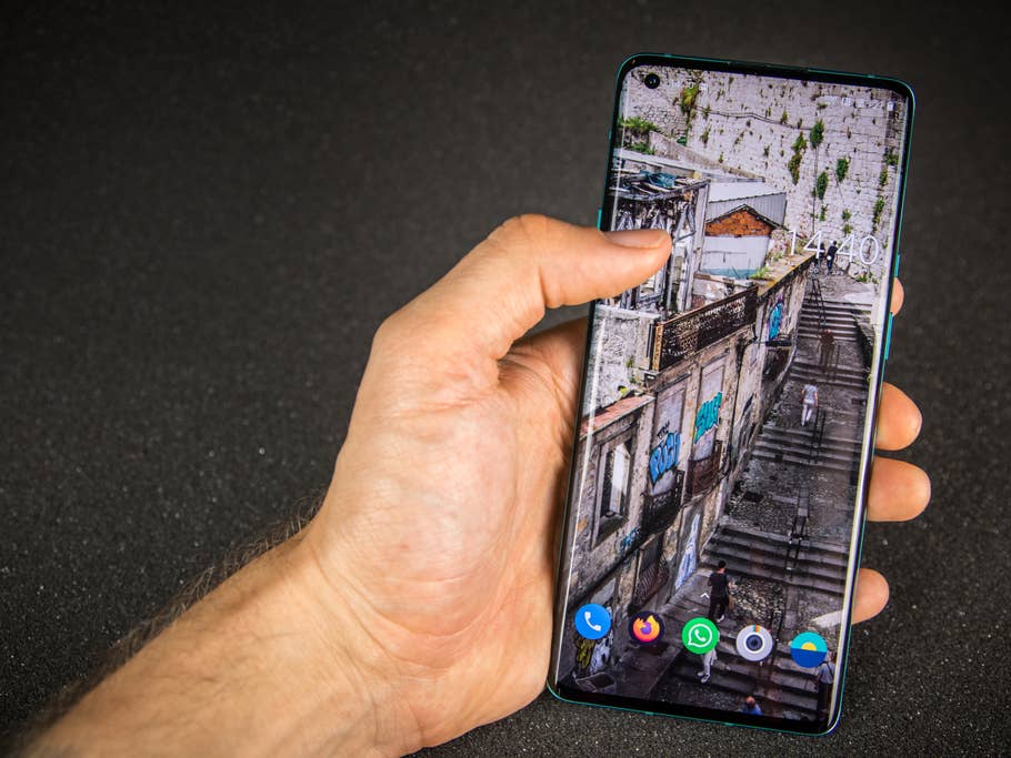 Bedienung des OnePlus 8 Pro im Hands-On