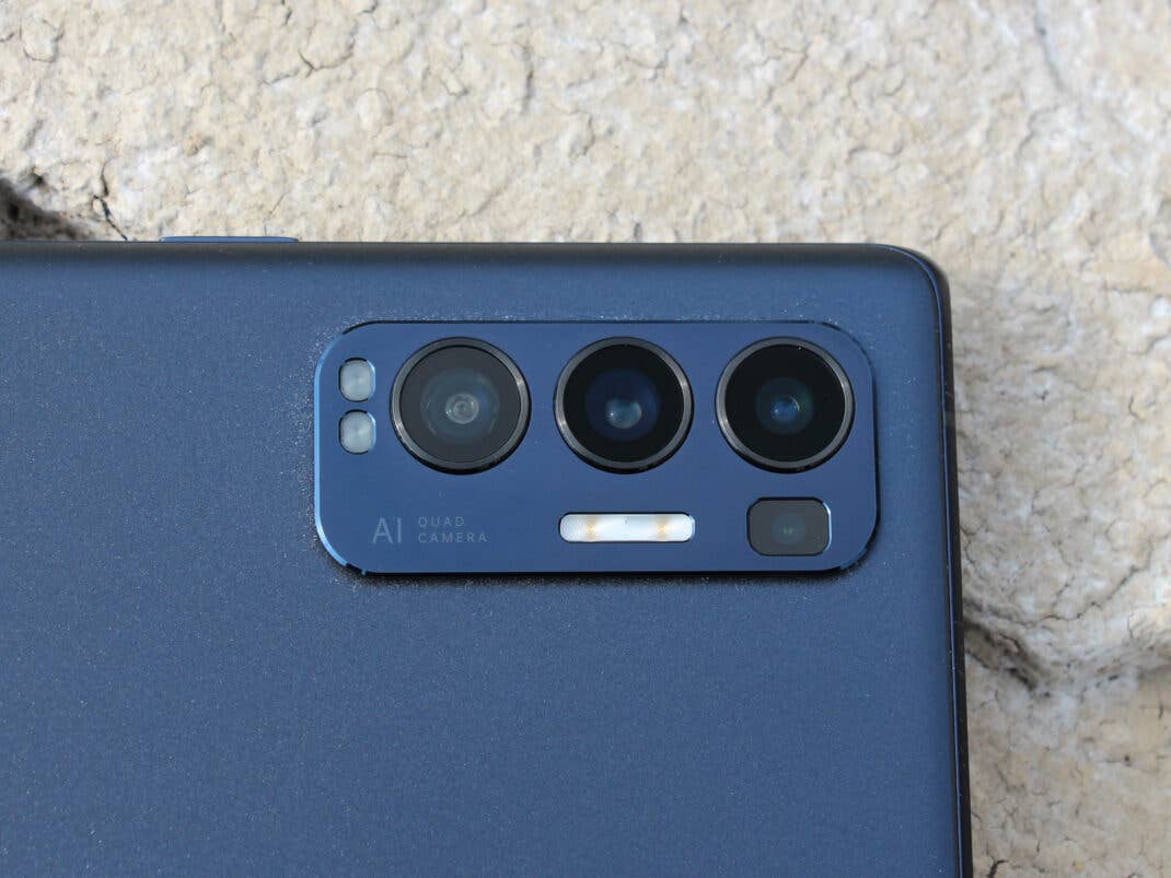 Die Kamera des Oppo Find X3 Neo im Fokus