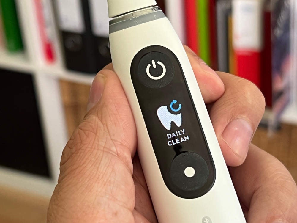 Oral-B iO 9N im Test - OLED-Display