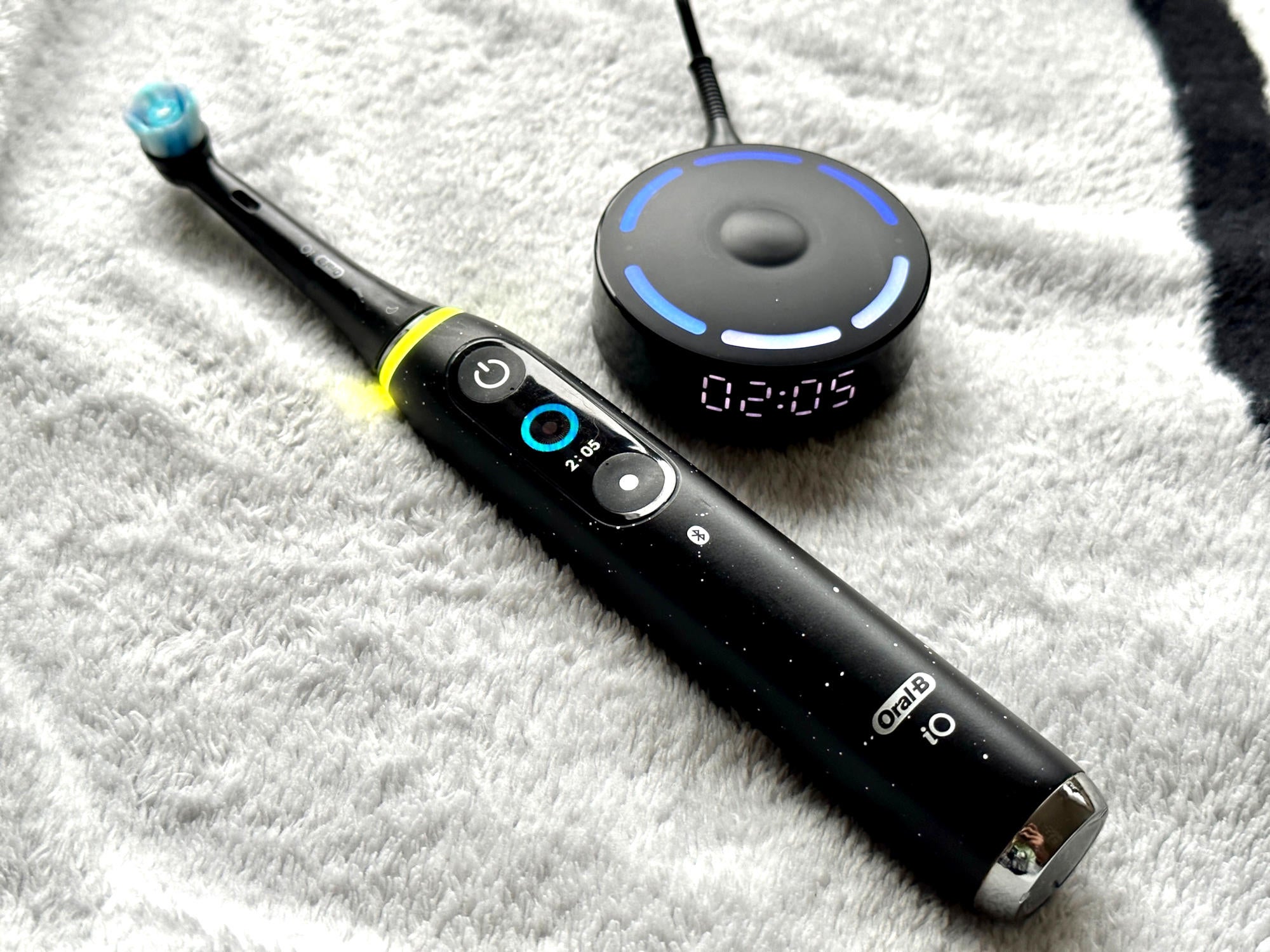 OralB iO 10 im Test Zähneputzen, wie von einem anderen Stern