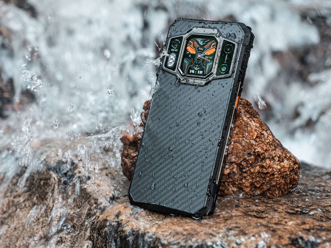 Oukitel WP30 Pro Rugged-Smartphone mit Rückseiten-Display