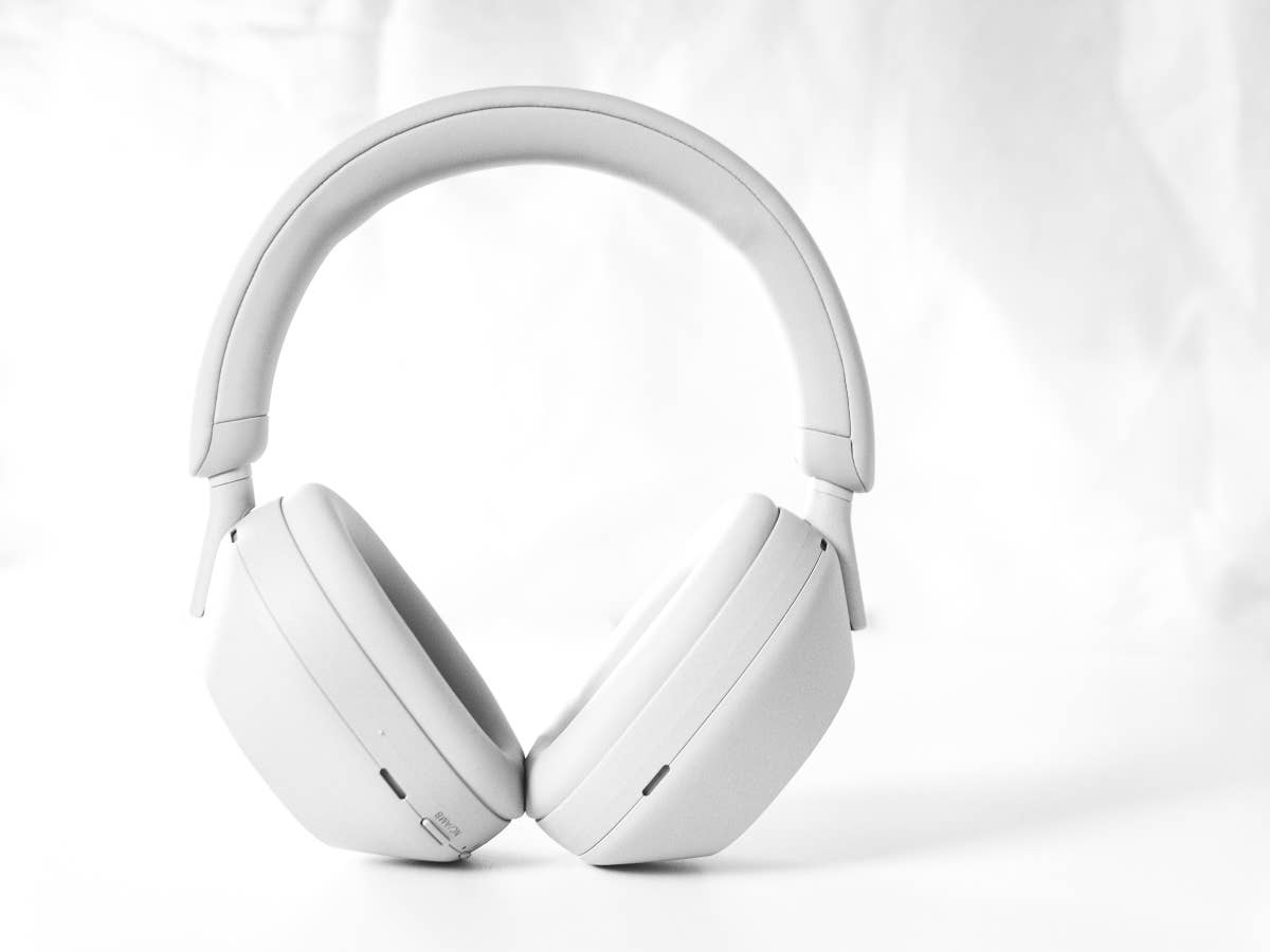 Over-Ear-Kopfhörer: Das sind die besten des Jahres 2022 Over-Ear-Kopfhörer: Das sind die besten des Jahres 2022