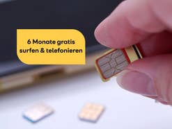 Person hält SIM-Karte daneben der Hinweis auf einen Tarif mit 6 Gratismonaten