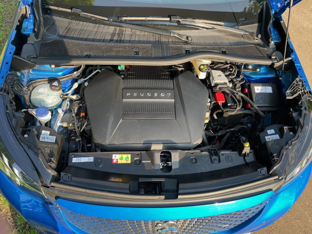 Peugeot e-2008 GT Motor