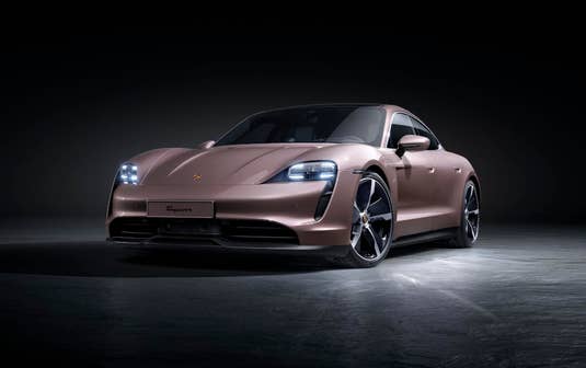 Porsche Taycan Front / Seite