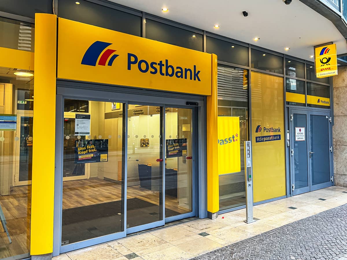 Postbank zieht Bargeld ab: In diesen Städten ist es bald so weit