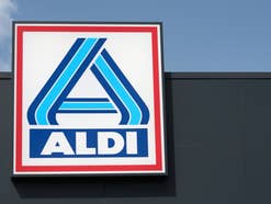 Aldi-Logo an einer Filiale auf Teneriffa.