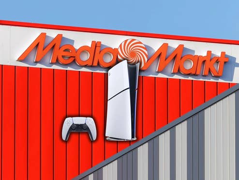 PS5 freigestellt vor einem MediaMarkt-Geschäft
