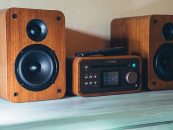 Das Revival der Kompaktanlage: Zwischen CD und Spotify