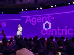 Qualcomm-Chef bei der Verkündung der Agent-centric-Zukunft