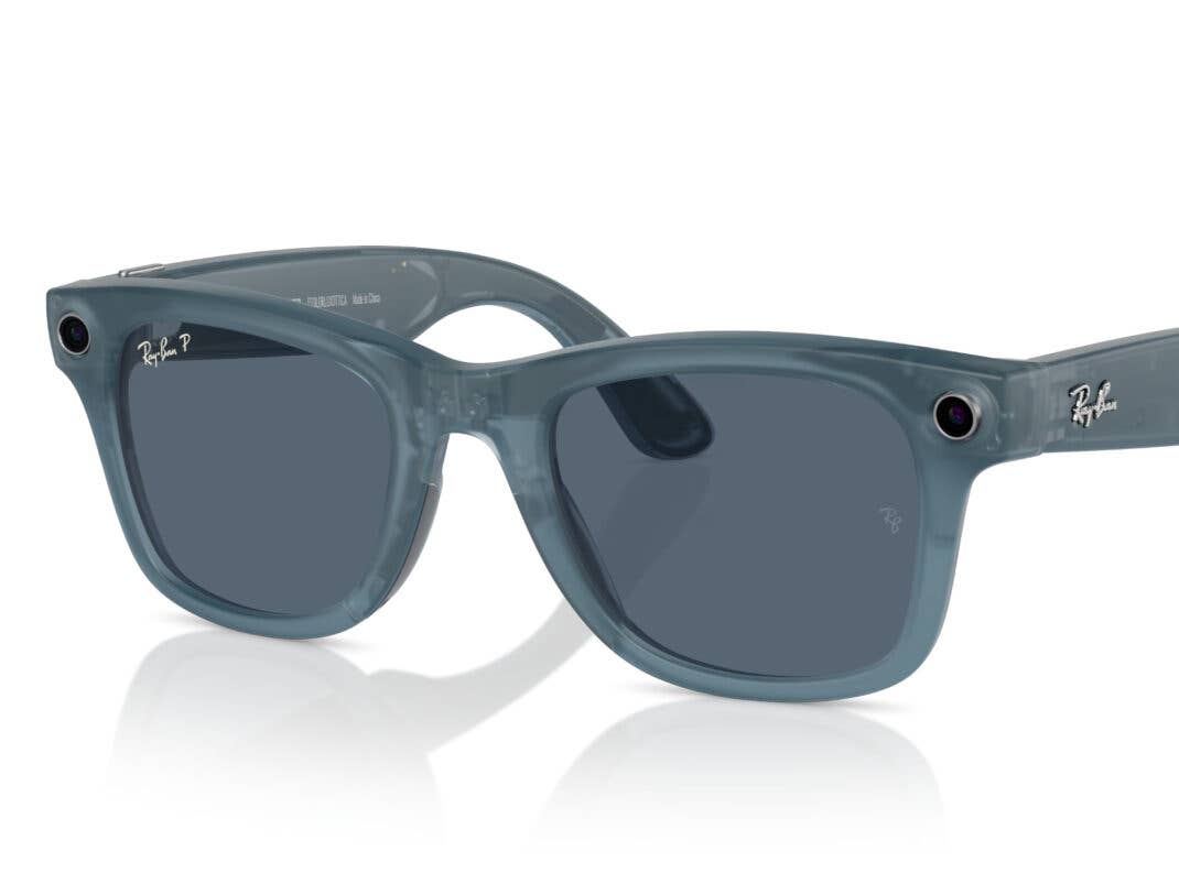 Ray-Ban Meta Smart Glasses