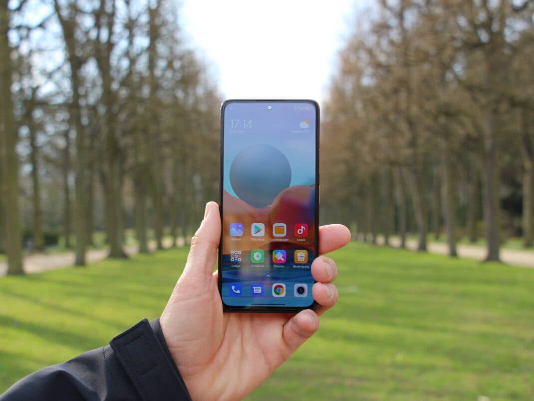 Das Display des Redmi Note 10 Pro ist ein echter Blickfänger