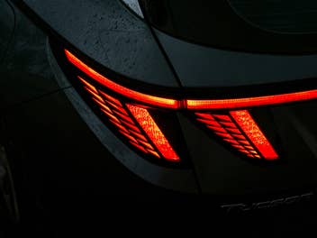 Regierung warnt vor E-Autos bestimmter Marken: Diese Gefahr droht jetzt