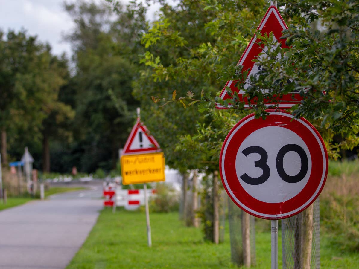 Tempo 30 in ganzen Städten? - Neue Straßenverkehrsordnung bremst Autos aus 