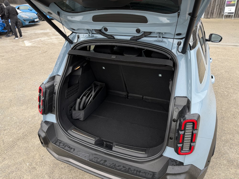 Renault 4 E-Tech Electric Kofferraum.