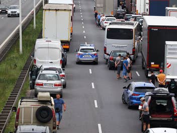 Rettungsgasse auf einer Autobahn