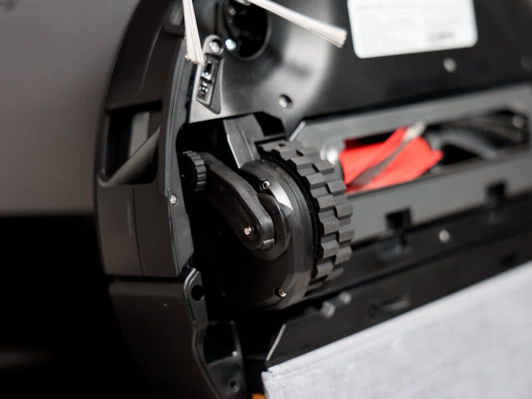 Räder des Roborock Saros 20 Sonic
