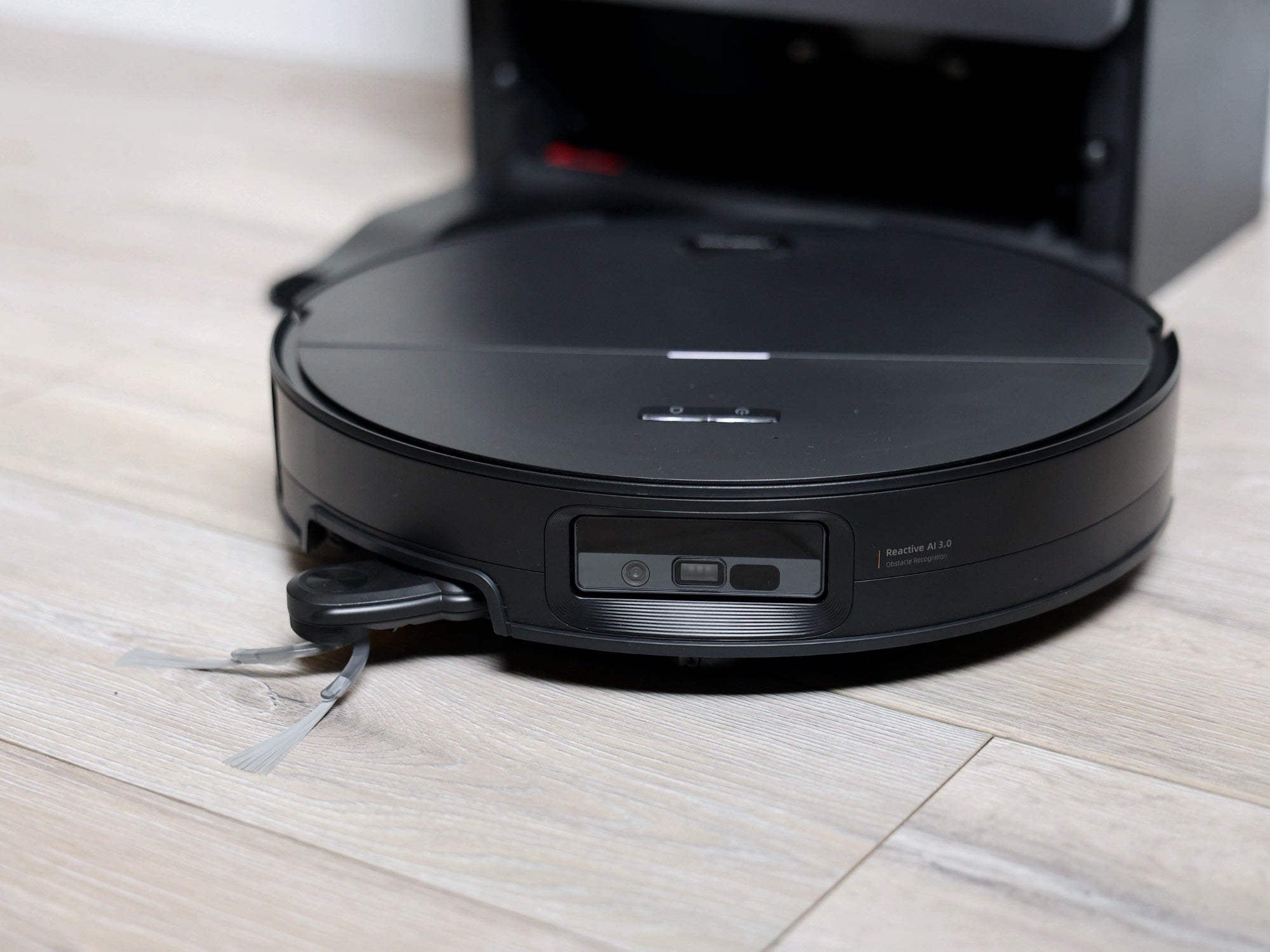 Einer der besten Saugroboter hat eine Wischplatte: Roborock beweist es im Test