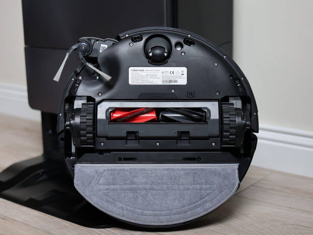 Rückseite des Roborock Saros 20