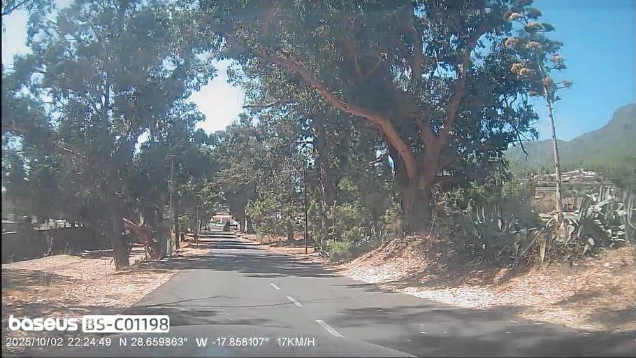 Baseus VD1 Pro Dashcam: Heckkamera