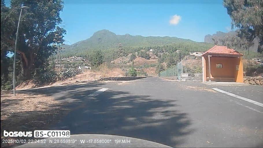 Baseus VD1 Pro Dashcam: Heckkamera
