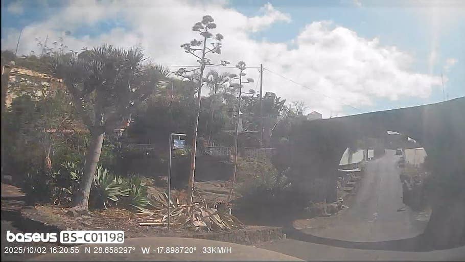 Baseus VD1 Pro Dashcam: Heckkamera