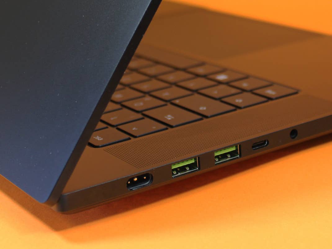 Razer Blade 15 2022