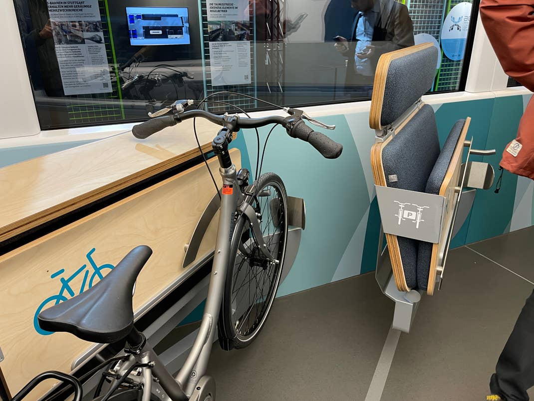 Fahrrad Stellplätze in der Ideenzug S-Bahn