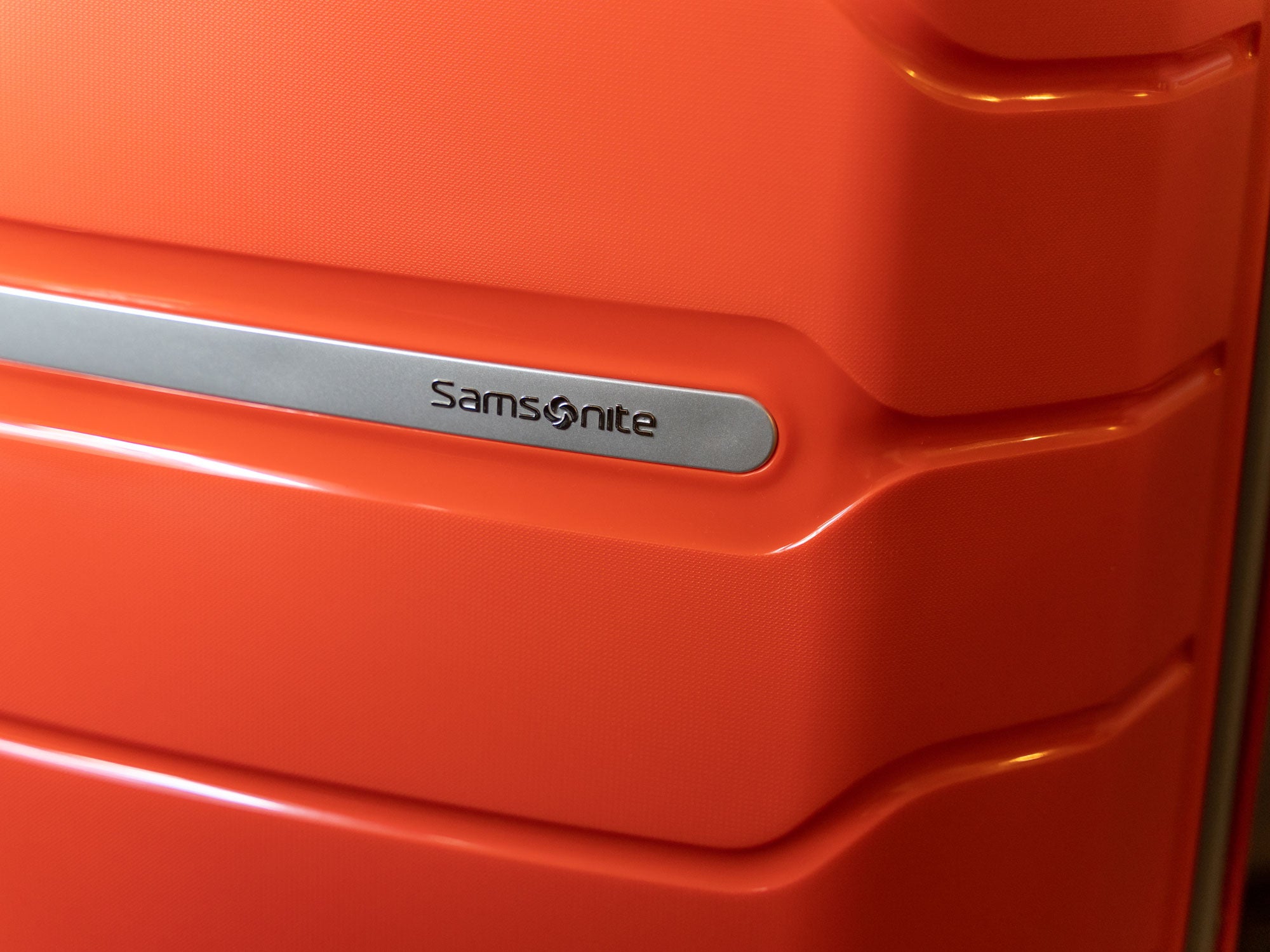 #Dieser Koffer hat eine überraschende Funktion: Samsonite-Trolley jetzt super günstig