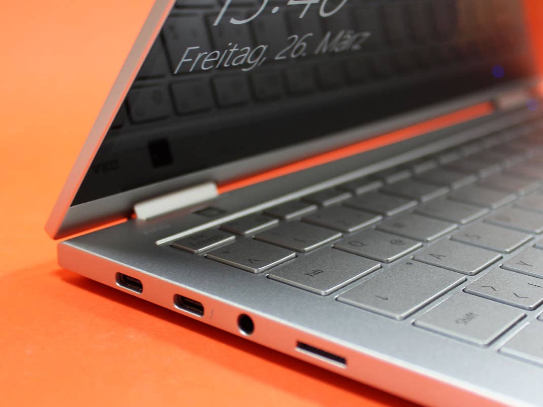 Anschlüsse links des Samsung Galaxy Book Flex 2