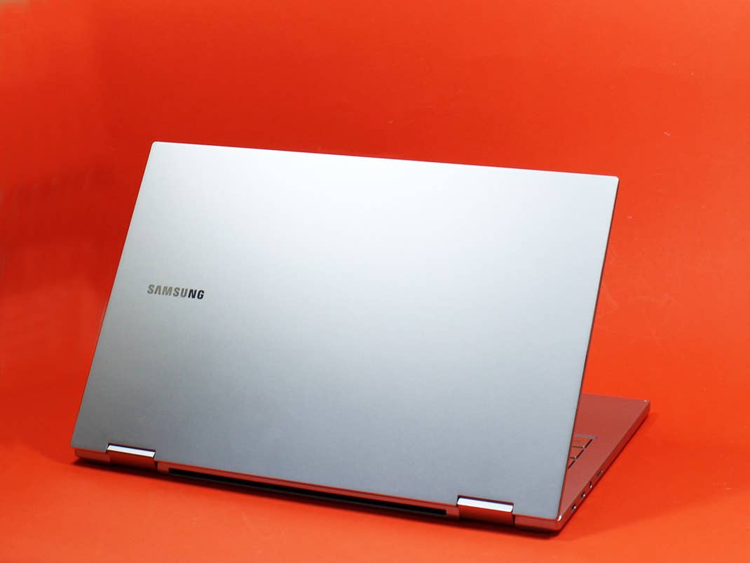 Deckel des Samsung Galaxy Book Flex 2