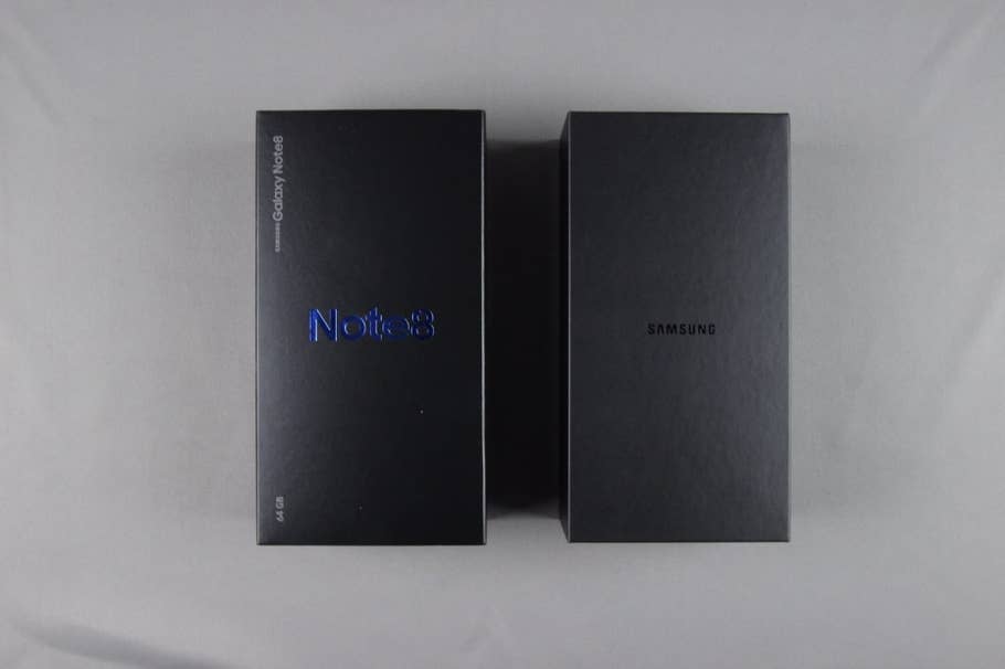 Samsung Galaxy Note 8 - Unboxing