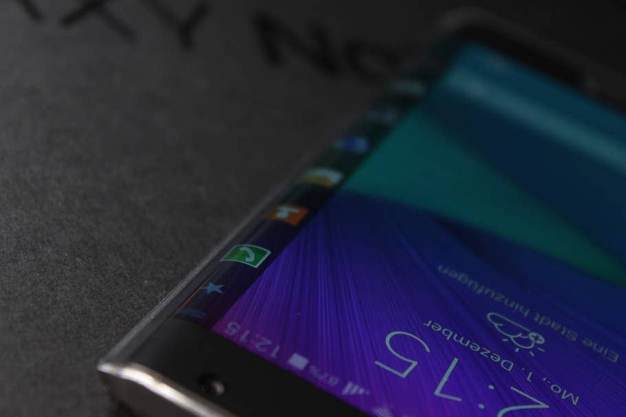 Samsung Galaxy Note Edge Hands-On-Bilder