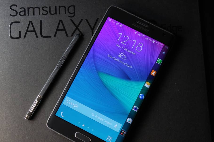 Samsung Galaxy Note Edge Hands-On-Bilder