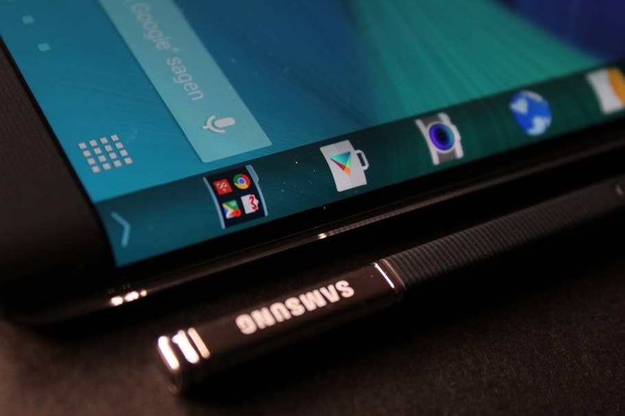 Samsung Galaxy Note Edge Hands-On-Bilder