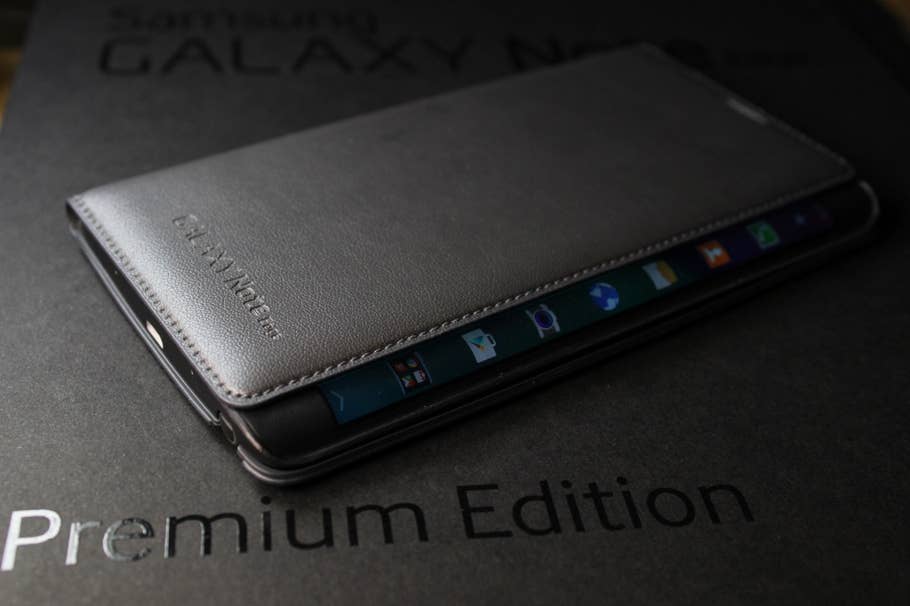 Samsung Galaxy Note Edge Hands-On-Bilder