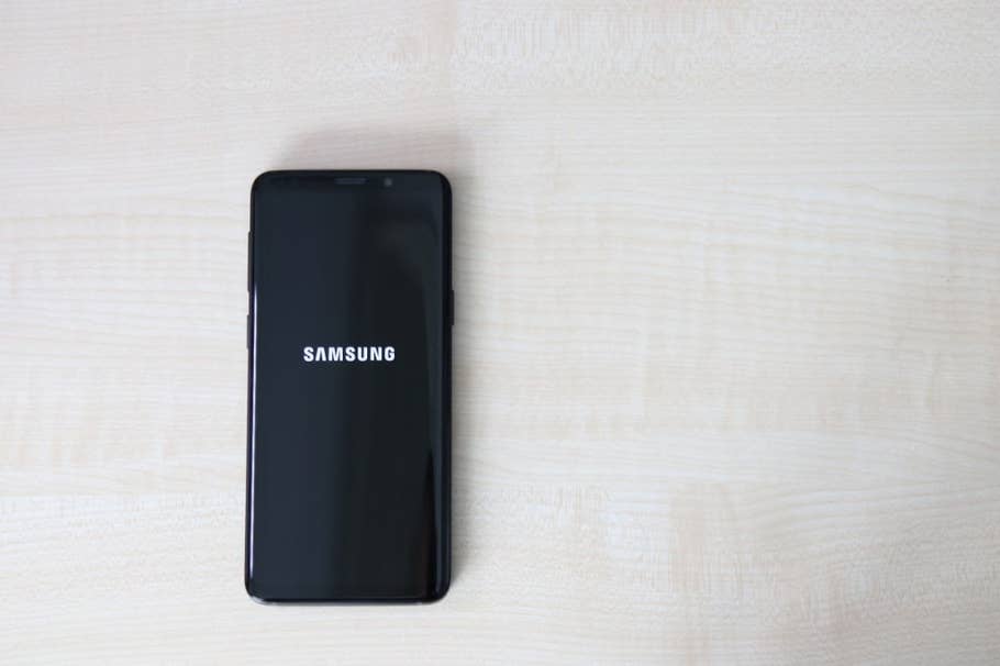 Samsung Galaxy S9 im Test: Unboxing