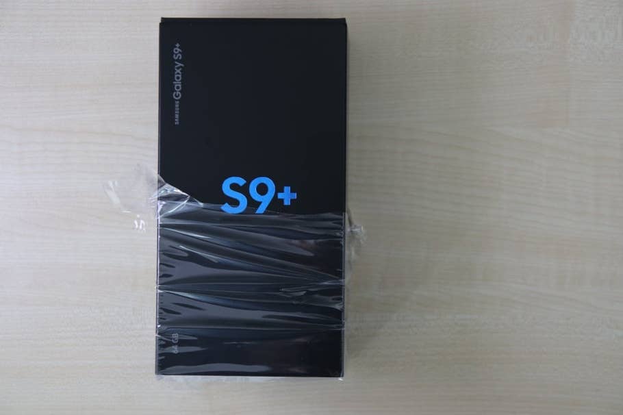 Samsung Galaxy S9 Plus im Test: Unboxing