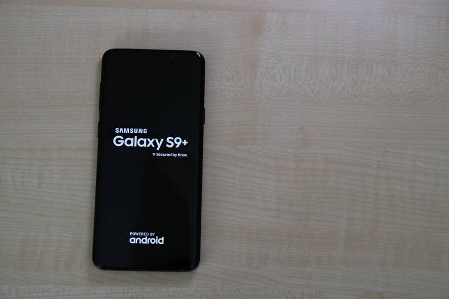 Samsung Galaxy S9 Plus im Test: Unboxing