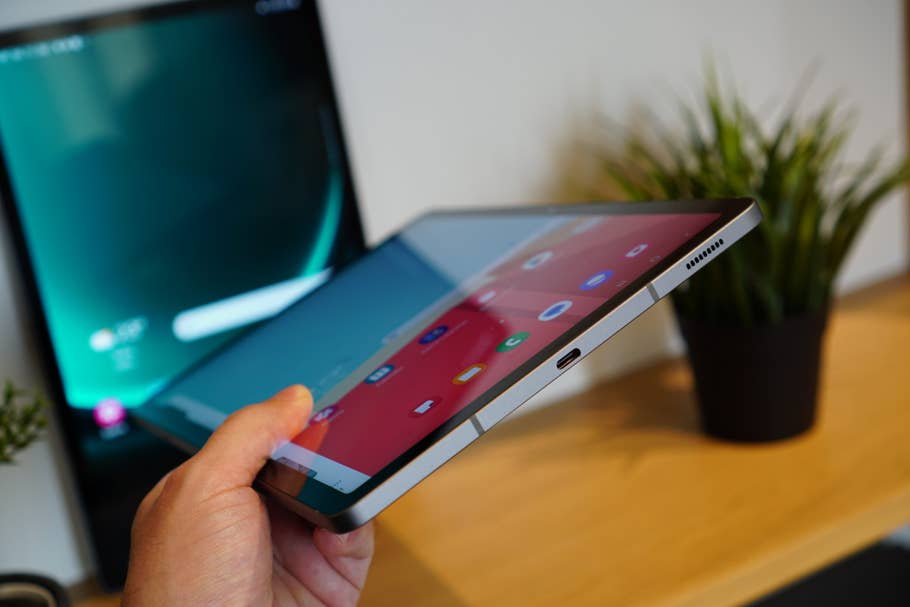 Samsung Galaxy Tab S9 FE(+) Tablet