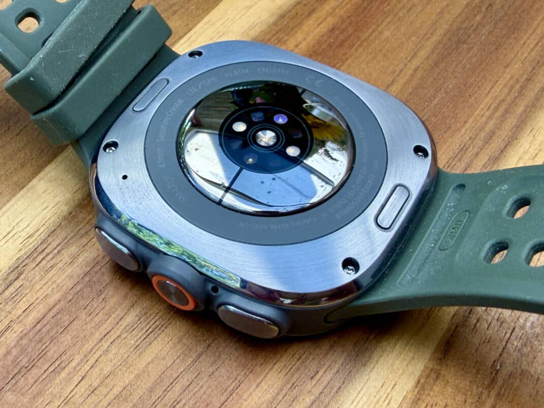 Rückseite der Samsung Galaxy Watch Ultra 2.