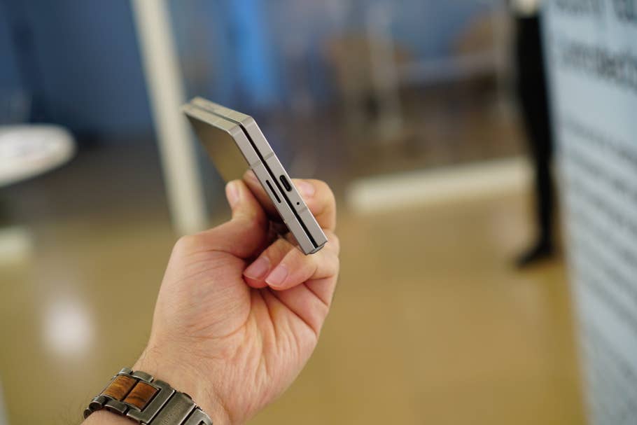 Samsung-Foldable